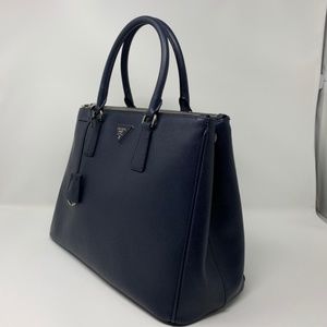 Galleria leather mini bag Prada Blue in Leather - 34406327